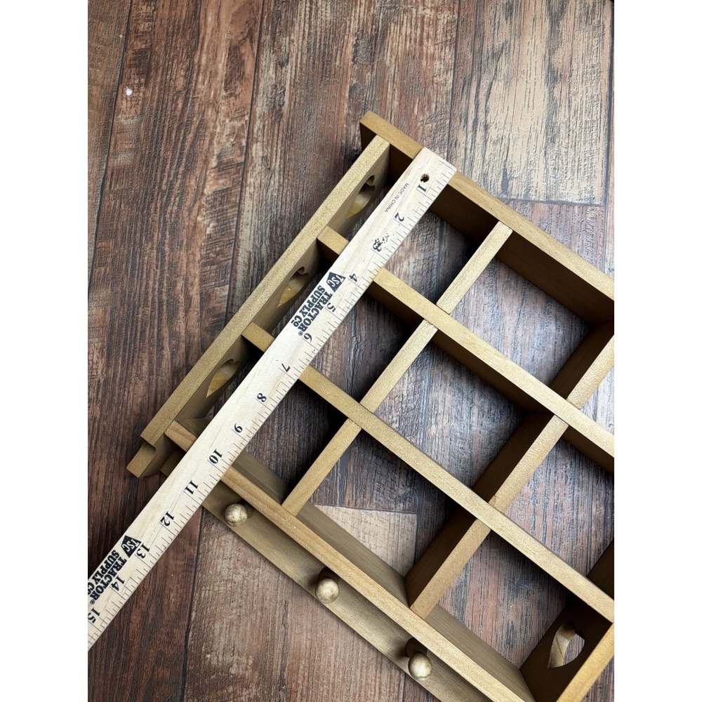 Wood Trinket Decor Display Shelf Heart Cutout Country Decor KnickKnacks Peg - Picture 4 of 5